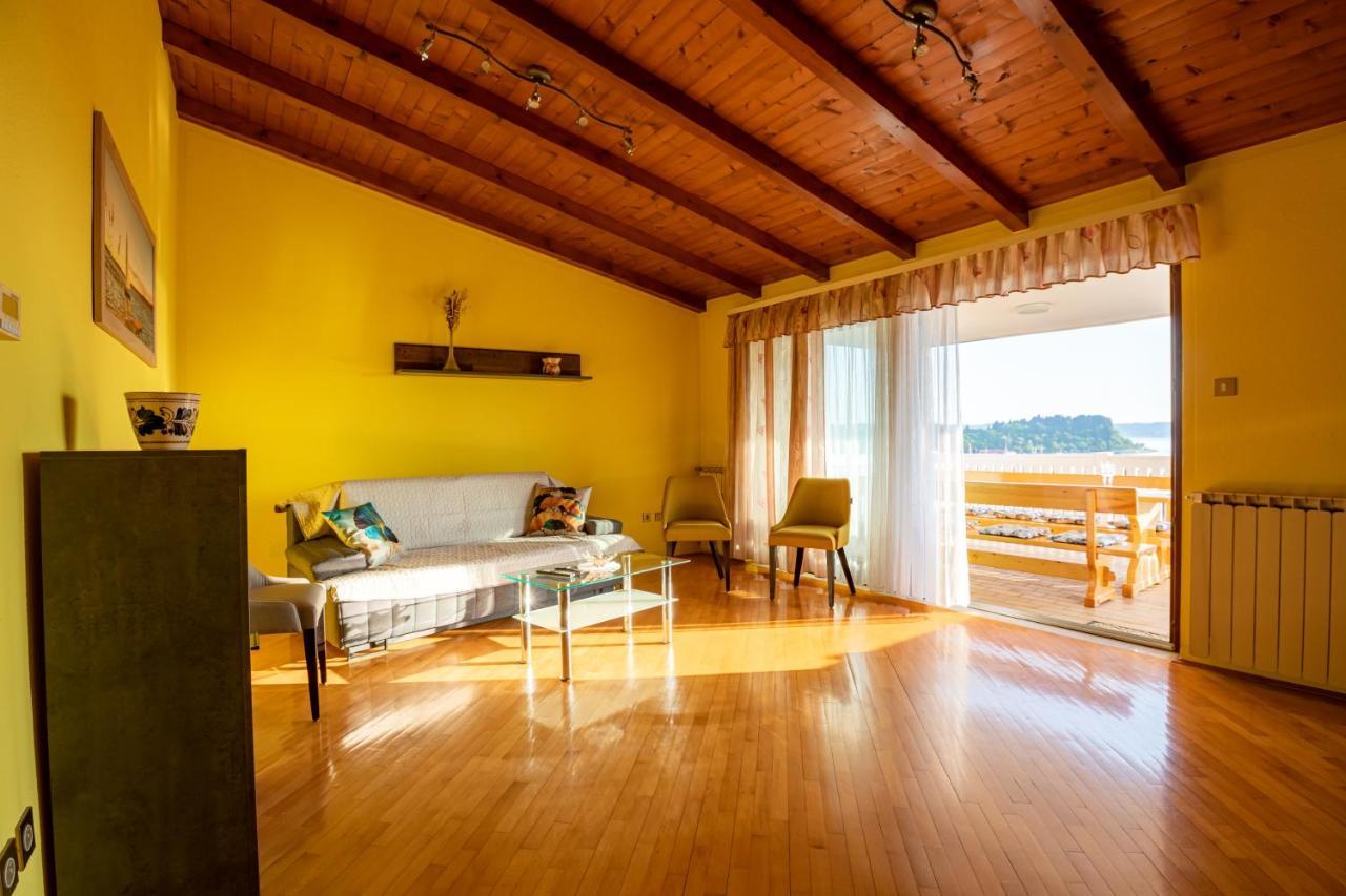 Adriatic Bay Apartments Portorož Buitenkant foto