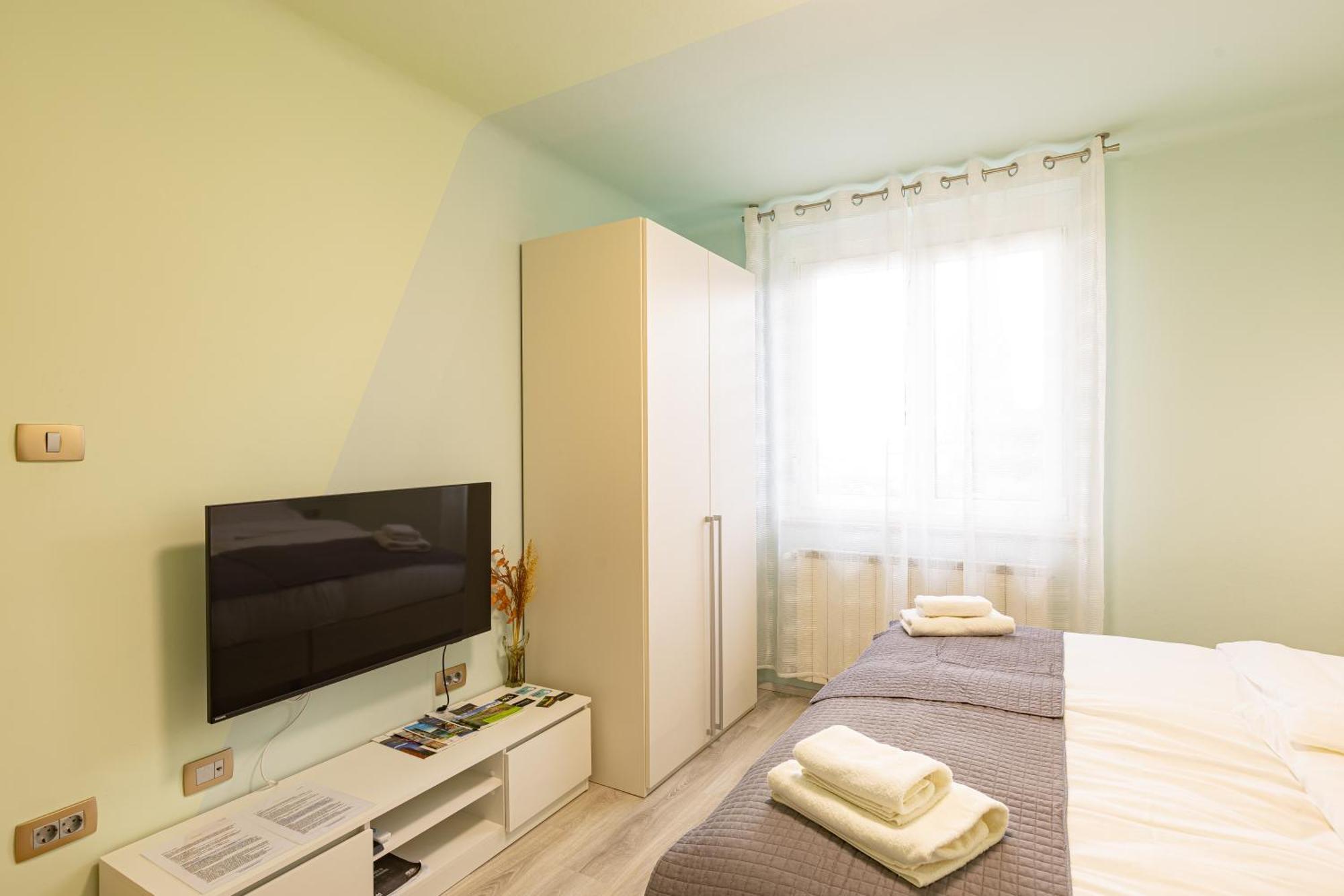 Adriatic Bay Apartments Portorož Buitenkant foto
